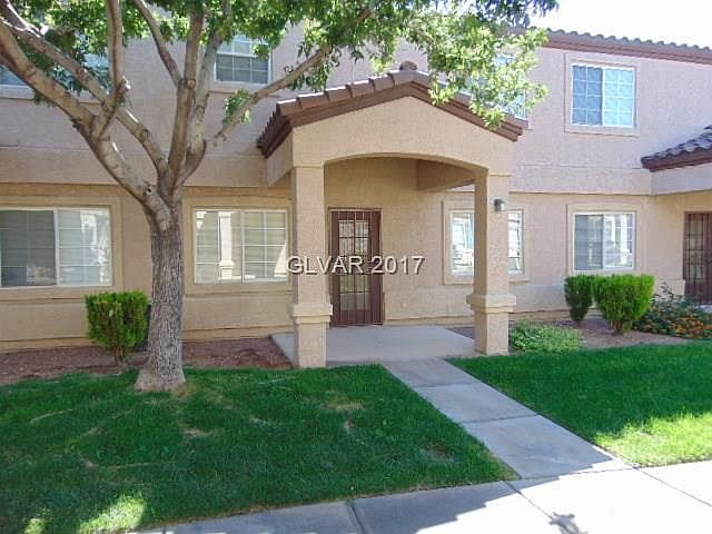 1st image of 2520 Sierra Bello Ave Unit 102