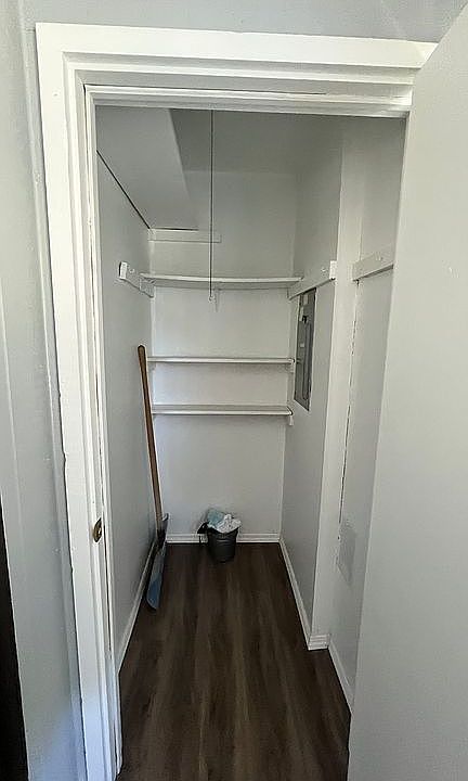 1st image of 150 Amberly Dr Unit B