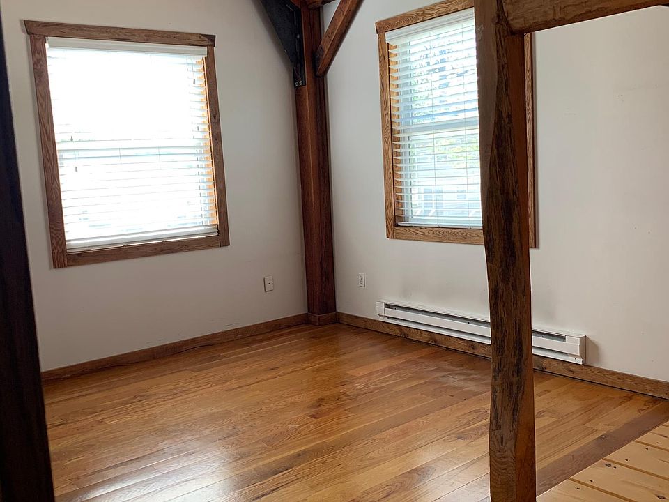1st image of 512 E Scott St #506