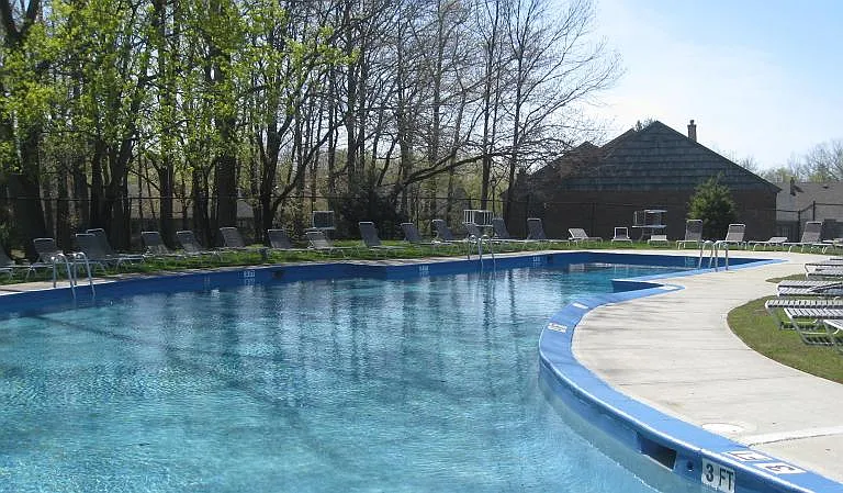 181 Long Hill Rd #8 — Photo 21