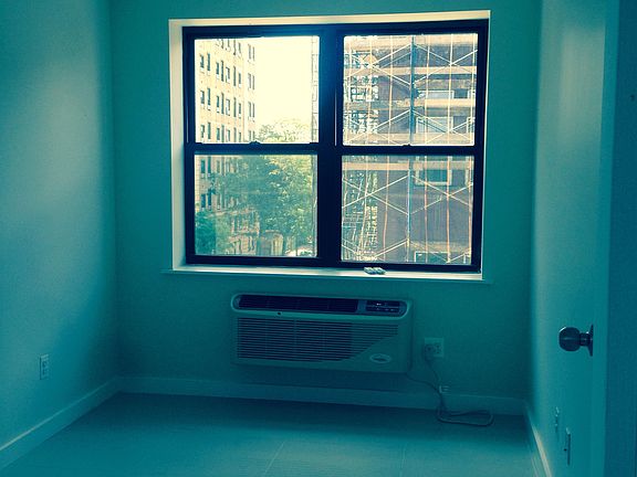 2nd image of 323 Nostrand Ave