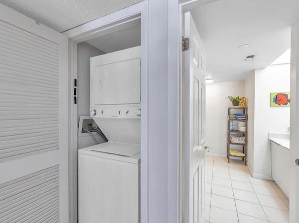 1480 Gulf Blvd APT 108