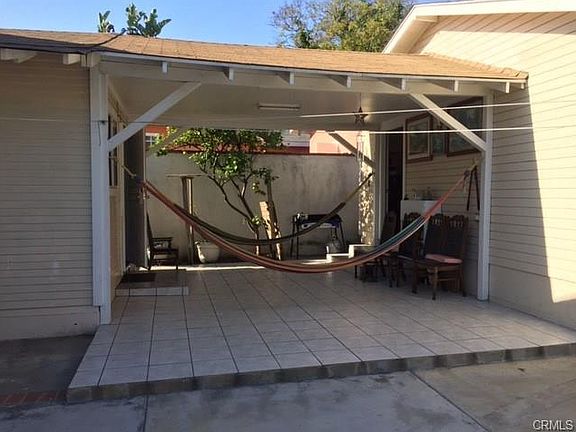 4th image of 1428 N Raymond Ave