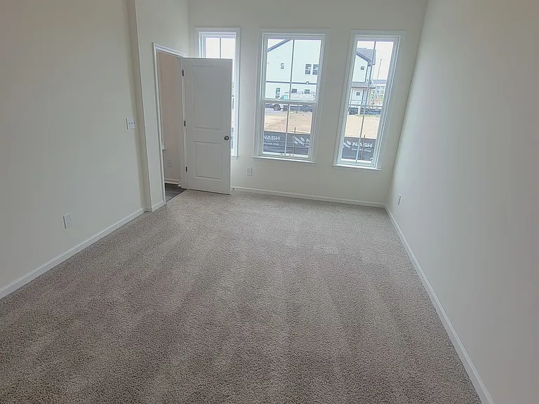 5841 Waterfall Pl — Photo 15