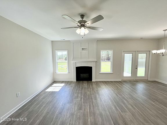 4th image of 731 Polly Watson Road