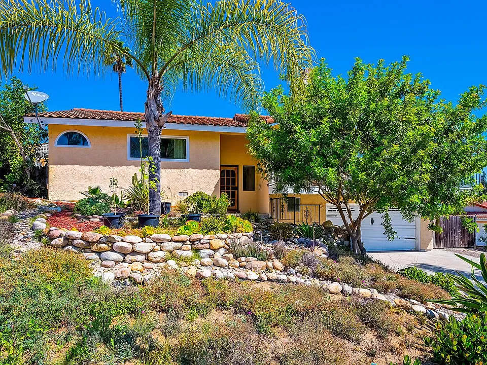 1237 Sandra Cir #1