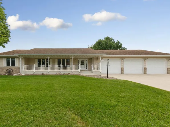 545 18th St SE, Owatonna, MN 55060