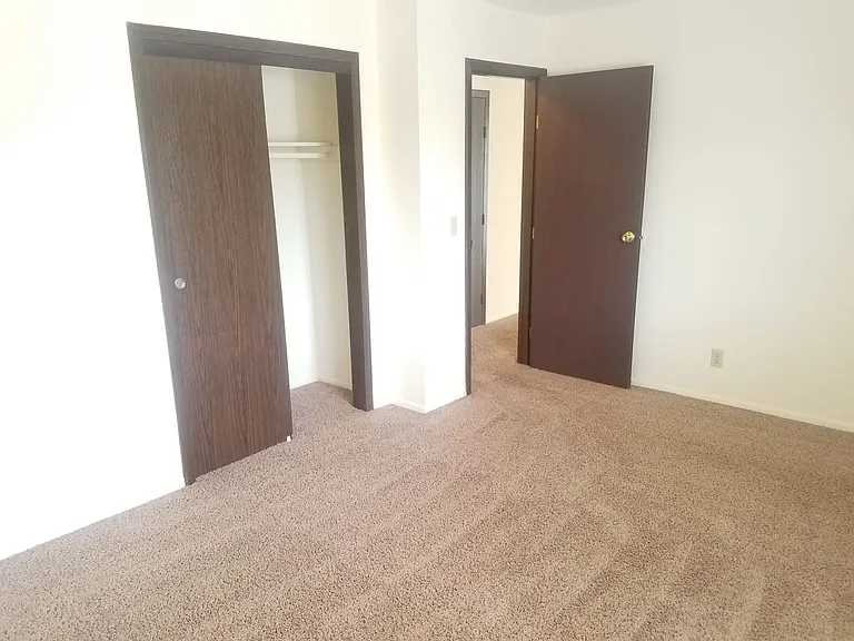 Kimberly Club Apartments — Photo 174