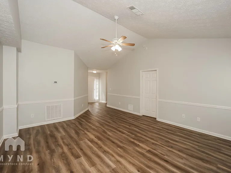 106 Bay Court Dr — Photo 9