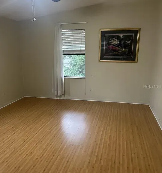 1550 Hillcrest Dr — Photo 4
