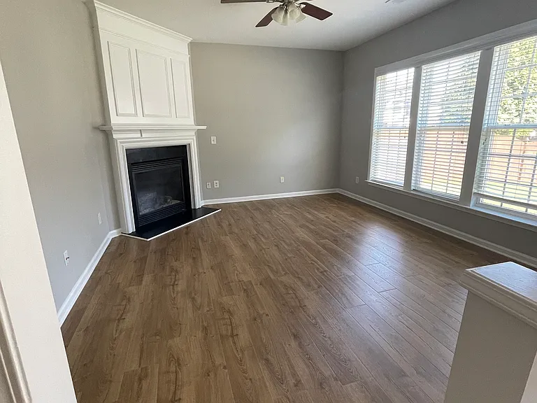 2310 Vistoria Dr — Photo 7
