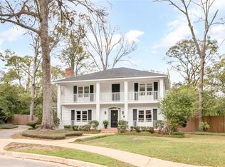 4108 Woodsbury Ct, Mobile, AL 36609