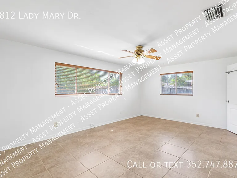 1812 Lady Mary Dr — Photo 14