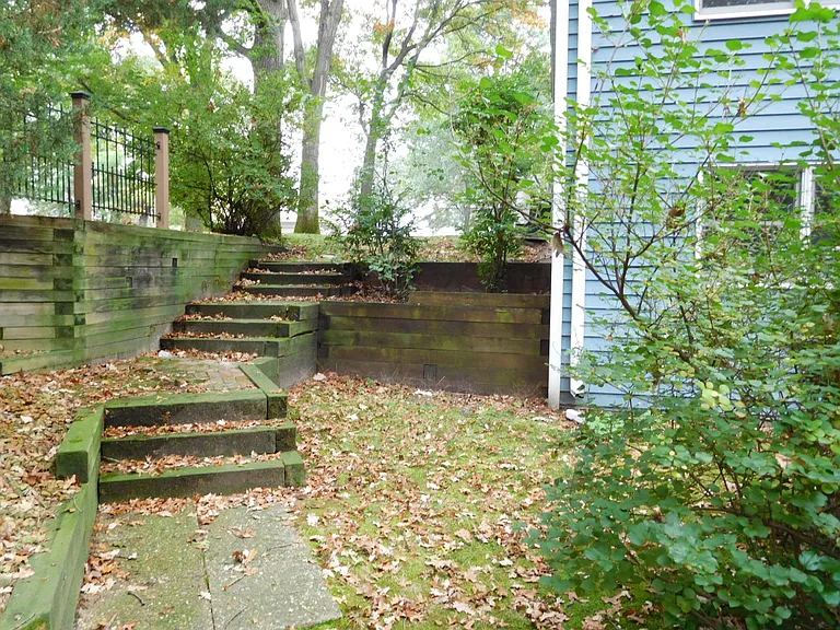 12193 Lily St NW — Photo 12