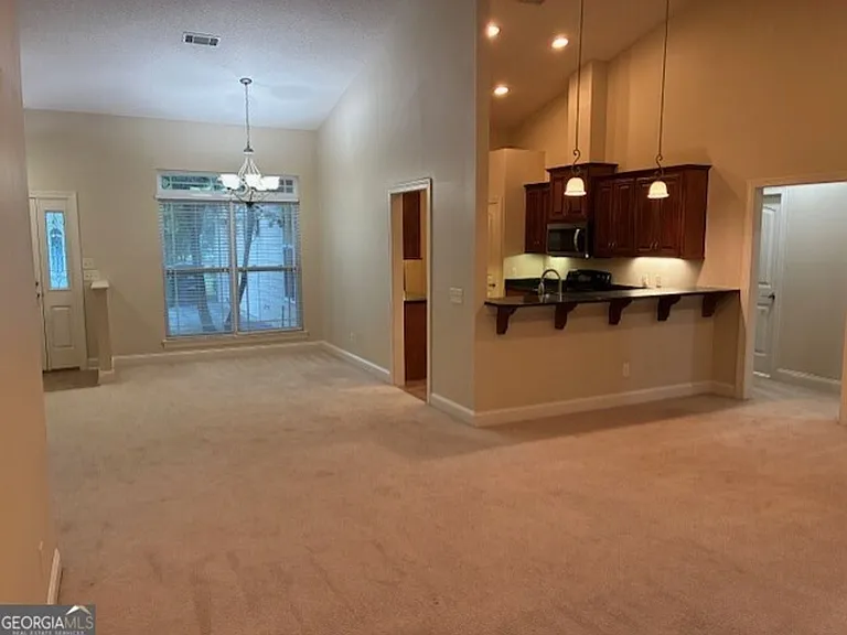 216 Holm Pl — Photo 5
