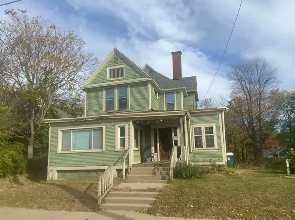 430 Henry Ave SE, Grand Rapids, MI 49503