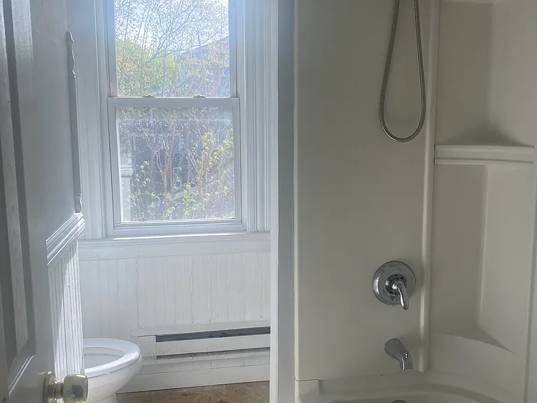 70 Lone Oak Ave #2 — Photo 7
