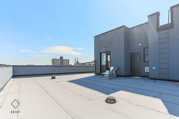 Rented by ERNY LLC | media 23