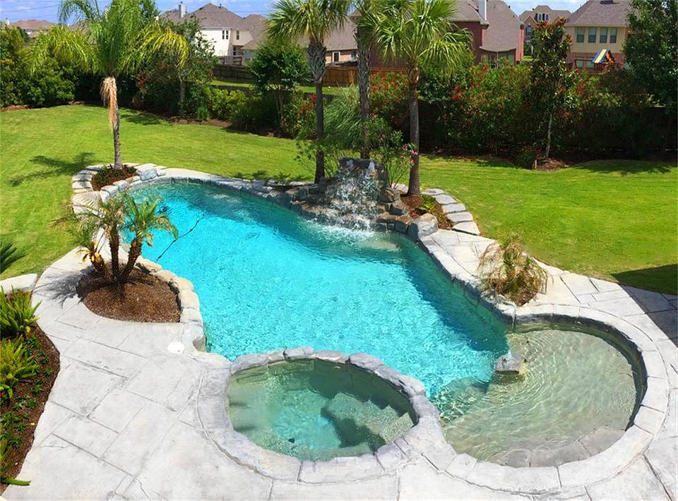 1st image of 11907 Shady Breeze Ct