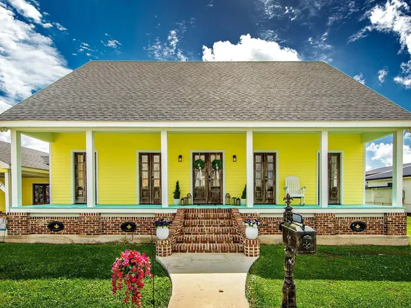 232 E 5th St, Larose, LA 70373