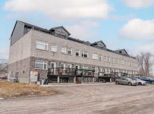 809 Development Dr #105, Kingston, ON K7M4W6