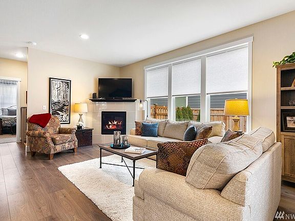4th image of 13219 178th Avenue Ct E