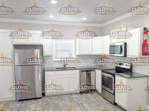 2408 E 14th St #2, Clovis, NM 88101