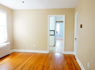 812 Greenwood Cir APT 3, Takoma Park, MD 20912