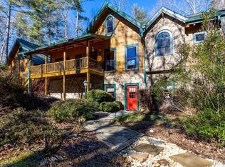 22 Whisper River Ct, Sapphire, NC 28774