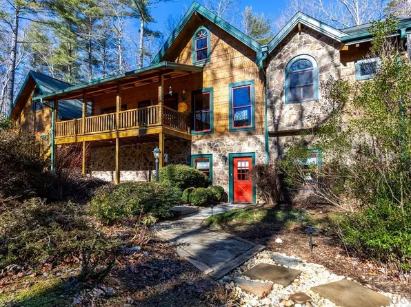 22 Whisper River Court, Sapphire, NC 28774