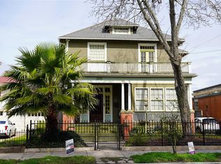 3016 Avenue O, Galveston, TX 77550