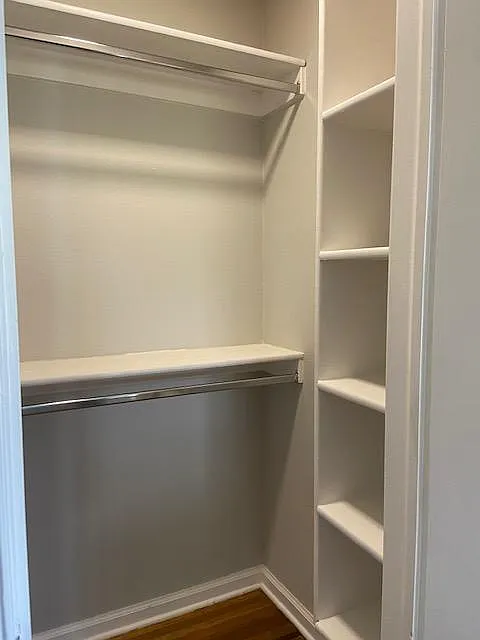 4 bed, 1400 sqft, $2,000 — Photo 4