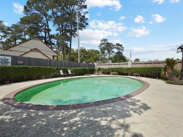 17641 Red Oak Dr #641, Houston, TX 77090