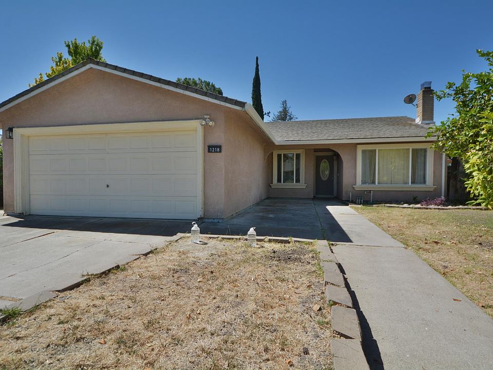 1st image of 1218 Fleetwood Way