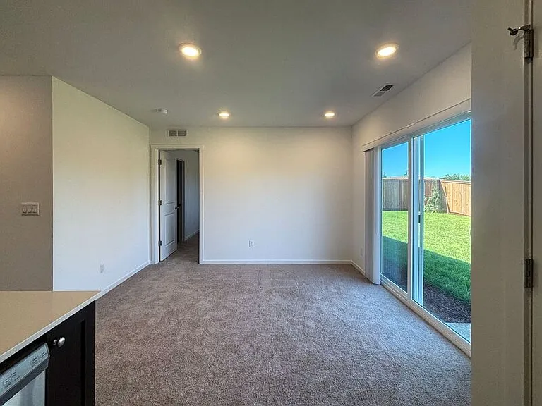 25263 Todd Way — Photo 17