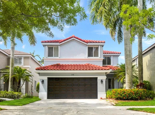 1058 Golden Cane Dr, Fort Lauderdale, FL 33327
