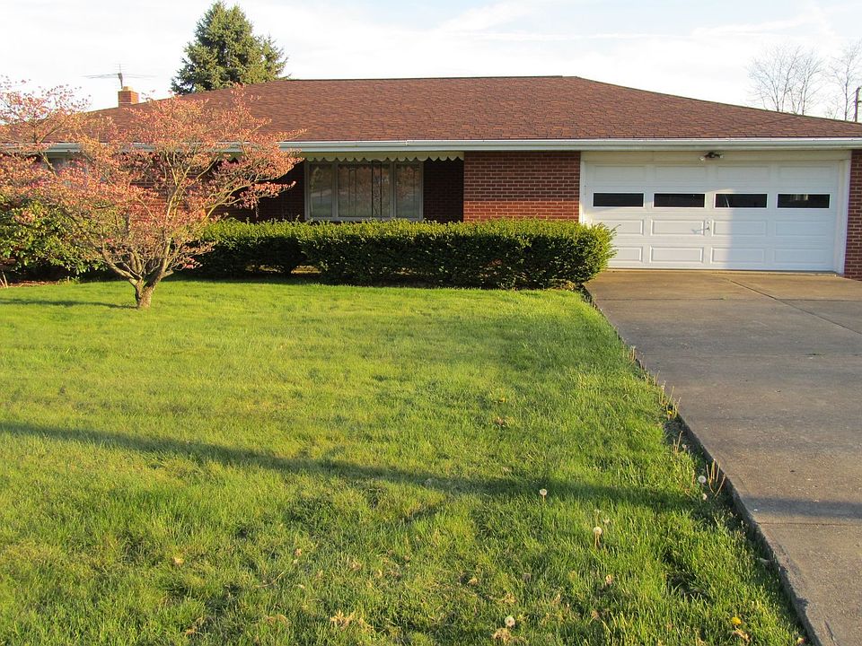 1st image of 102 Trinity Dr