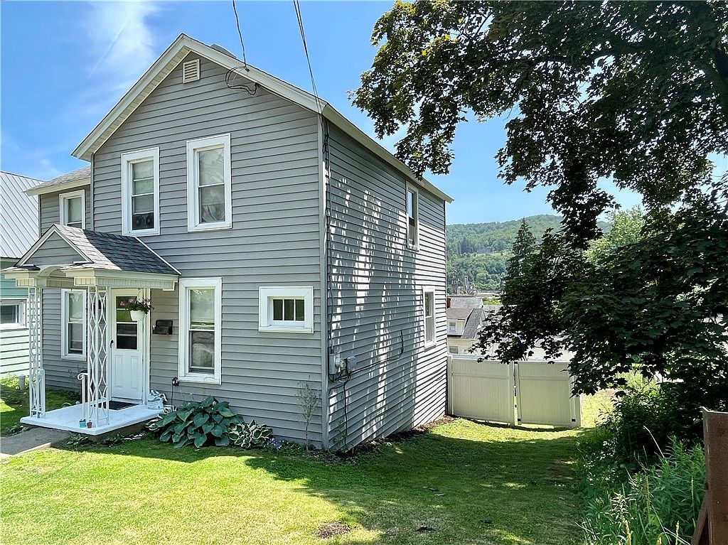 284 Jackson Ave, Bradford, PA 16701 Zillow