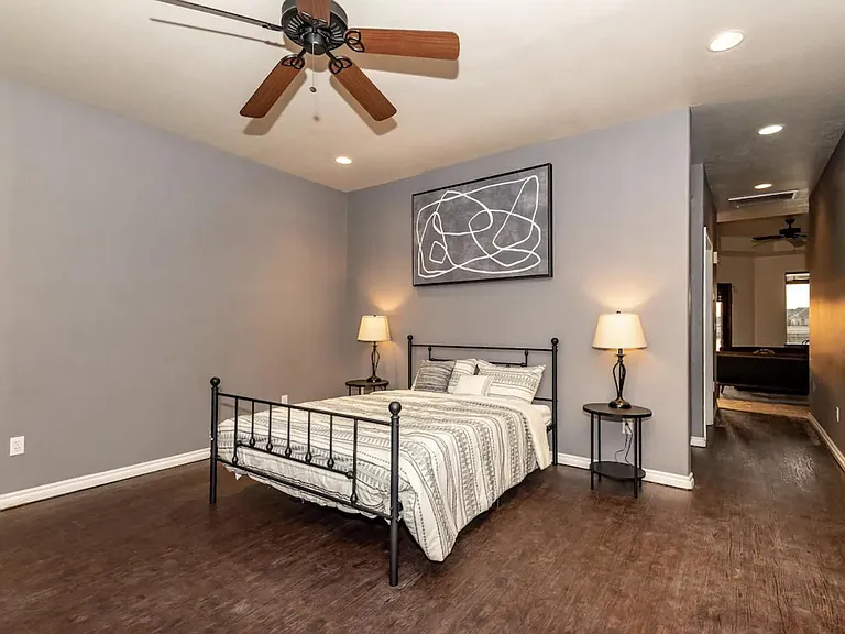 7623 Wyatt Lake Dr — Photo 4