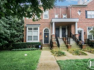 17022 Farmington Rd, Livonia, MI 48154