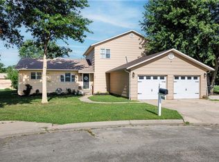 37 Century Pkwy, Neodesha, KS 66757