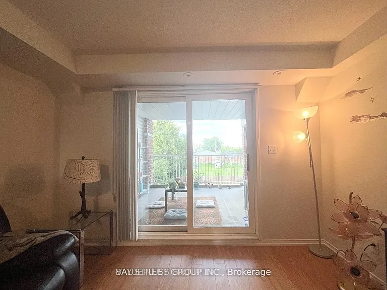 593 Kennedy Rd #4 — Photo 8