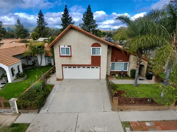 15305 La Valle St, Sylmar, CA 91342