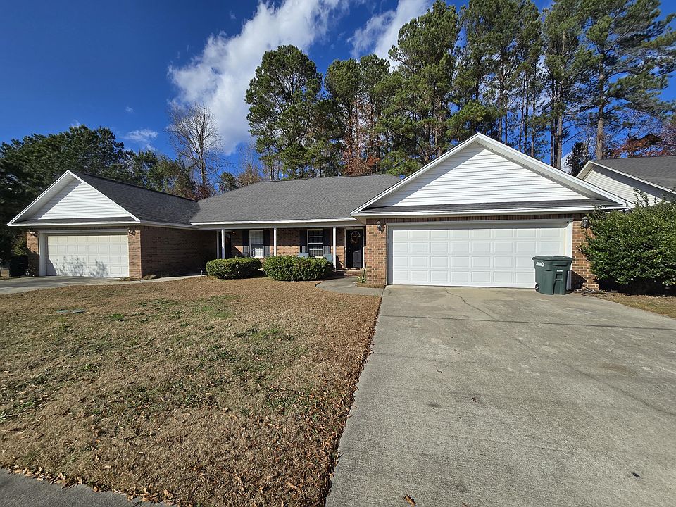 1st image of 3682 Beacon Dr