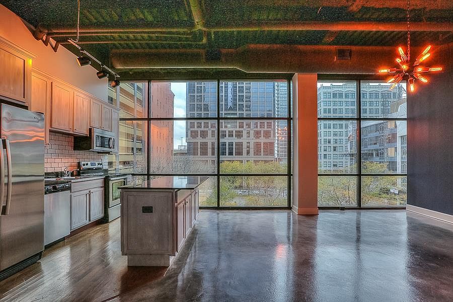1st image of 1101 Walnut 304 St #304