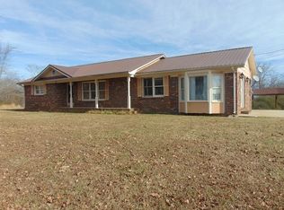107 Mooneyham Rd, Fayetteville, TN 37334