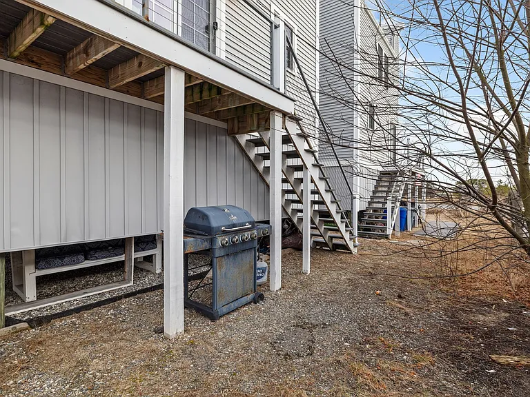 70 Brissette Ave — Photo 26