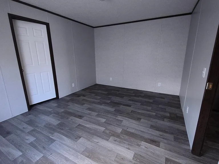 13 E Ashwood Dr — Photo 17