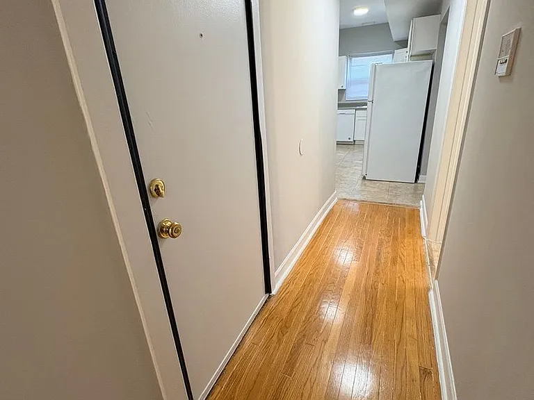 5417 W Washington Blvd — Photo 3
