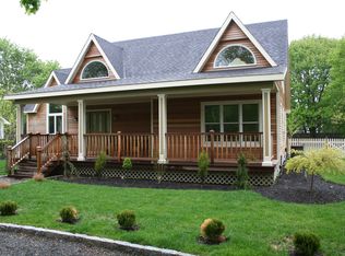 6 Nidzyn Ave, Remsenberg, NY 11960